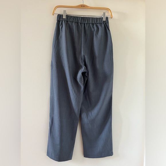 Petite shein grey dress pants 🩶 - Picture 3 of 4